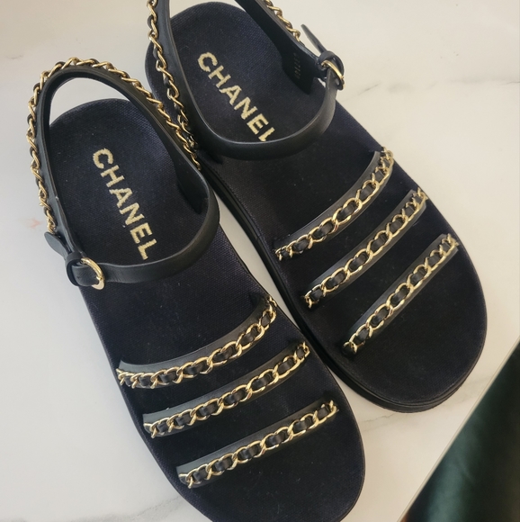 2021 collection sandals size 38. - Picture 2 of 8